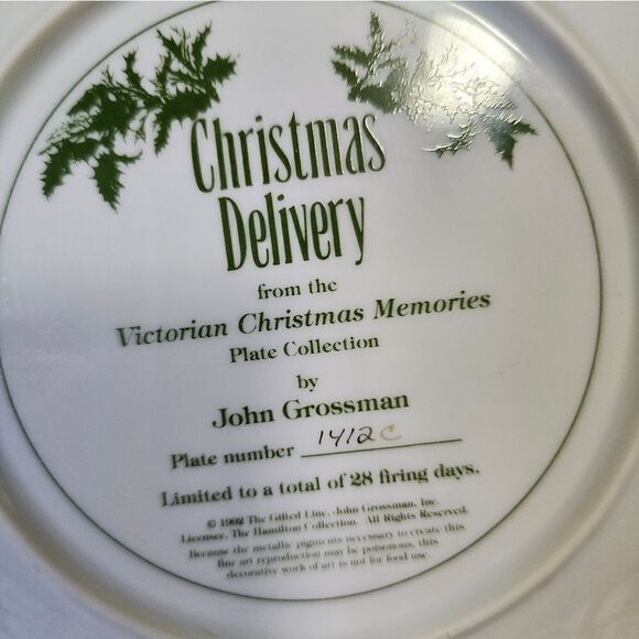 John Gossman Vintage porcelain plate: " Christmas Delivery " Pre-owned - Picture 3 of 5